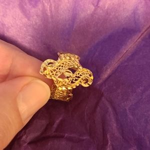 14K gold ring